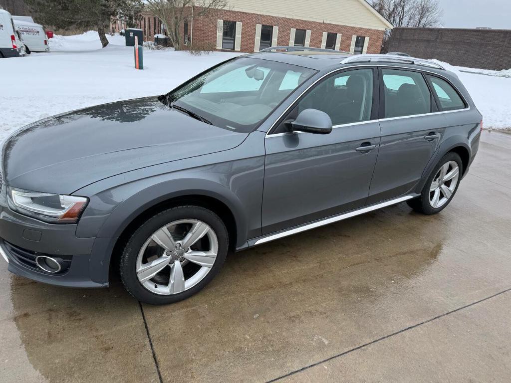 2013 Audi Allroad Image 1