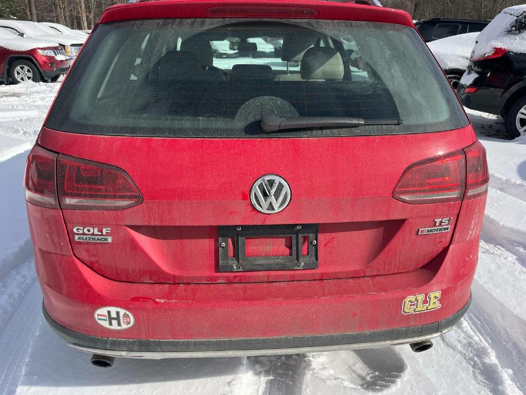 2017 Volkswagen Golf Image 6