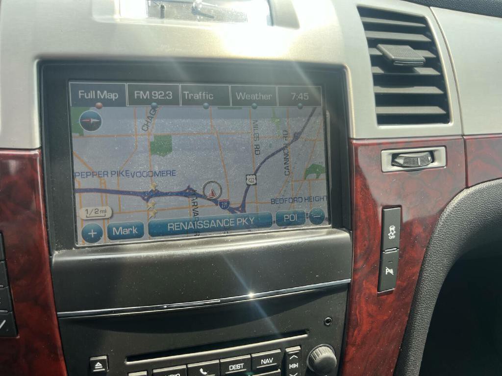 2012 Cadillac Escalade Image 26