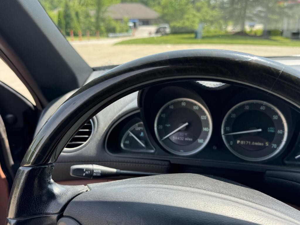 2007 Mercedes-Benz SL-Class Image 16