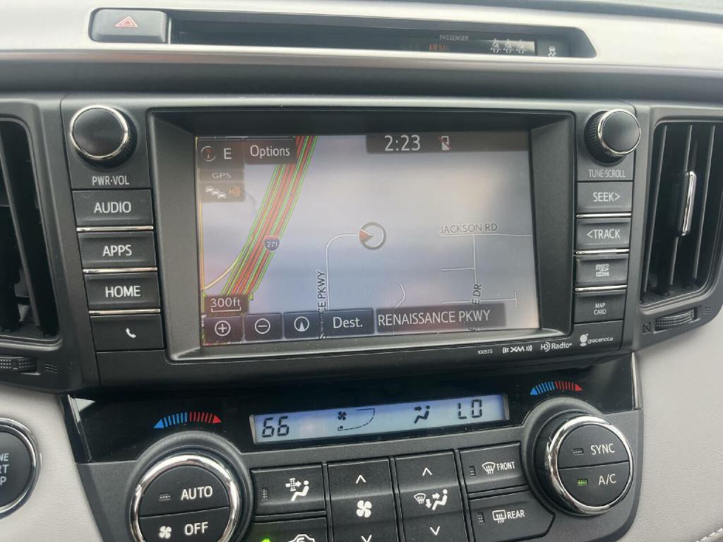 2017 Toyota Rav4 Image 19