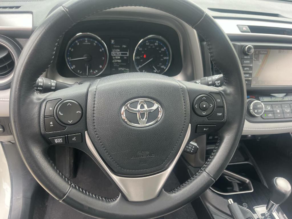 2017 Toyota Rav4 Image 32