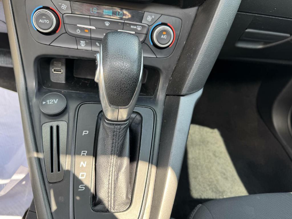 2018 Ford Focus Image 16