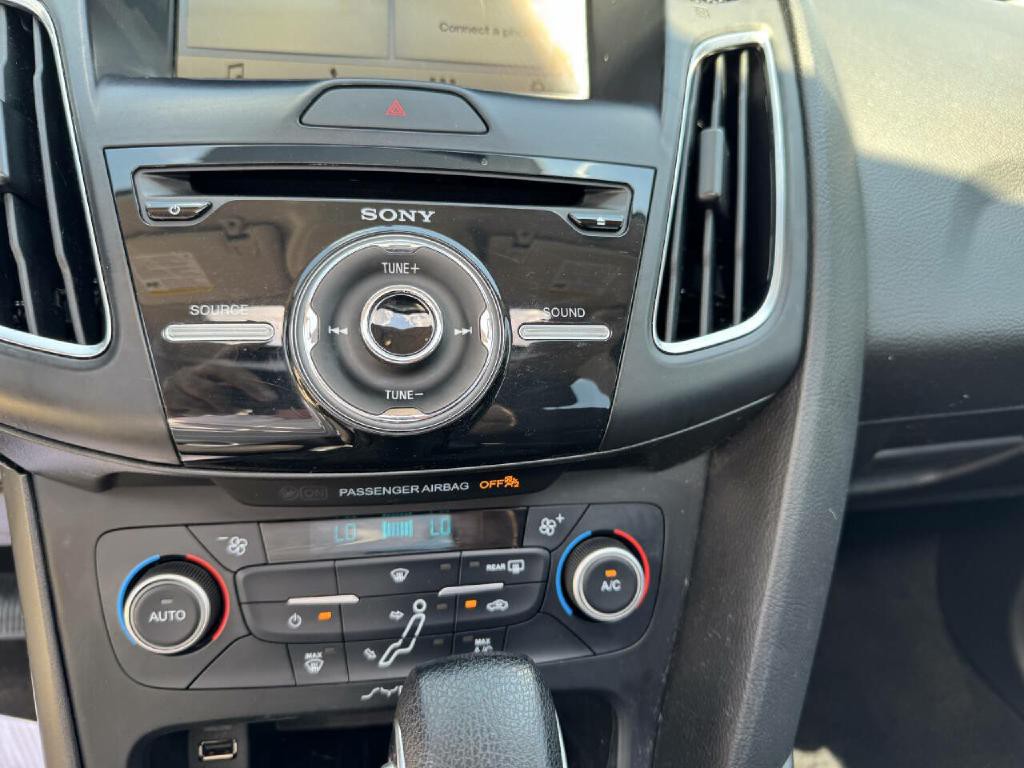 2018 Ford Focus Image 18