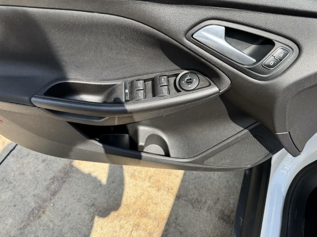 2018 Ford Focus Image 22