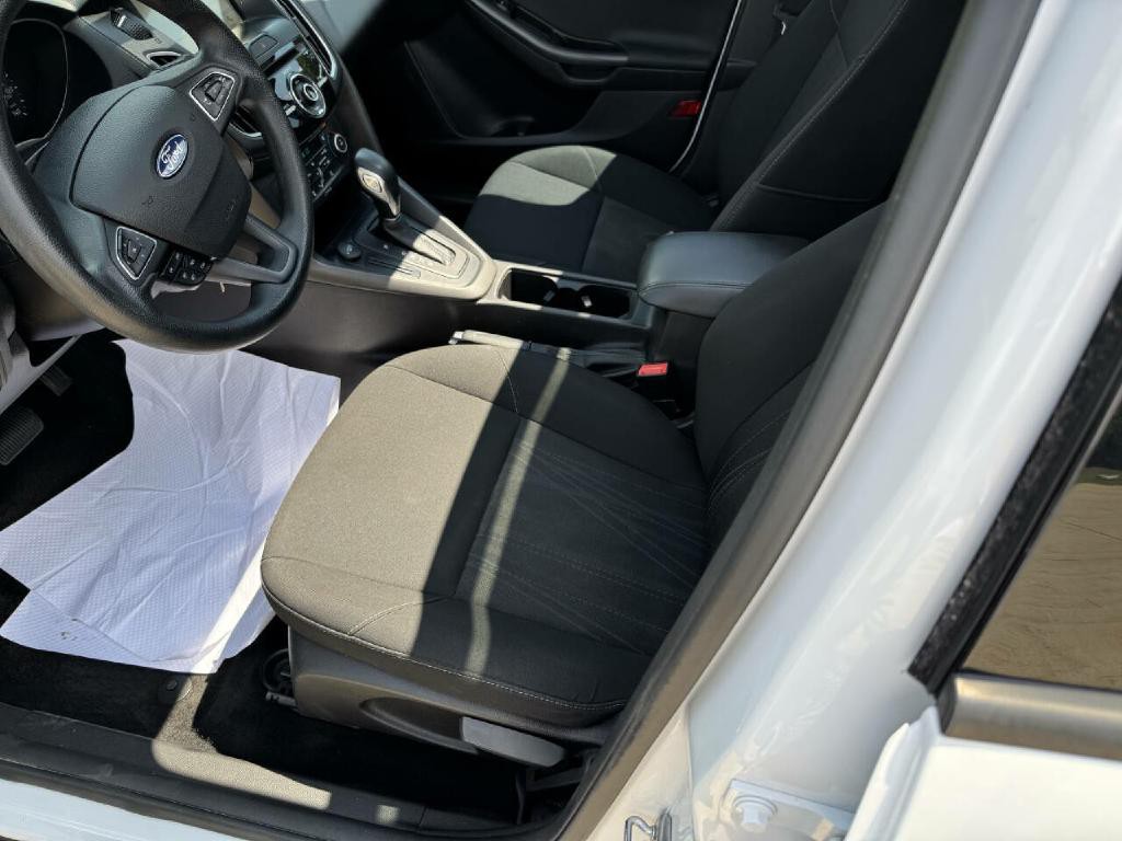 2018 Ford Focus Image 23