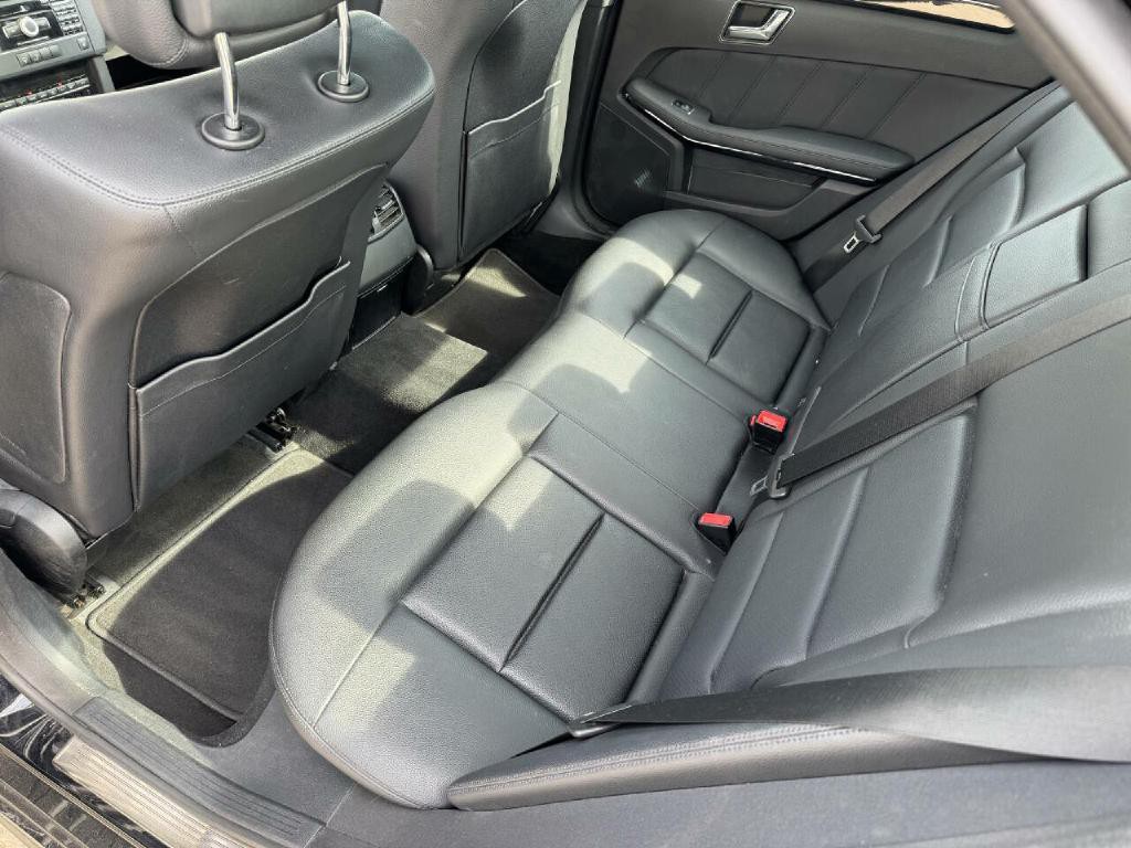 2011 Mercedes-Benz E-Class Image 12