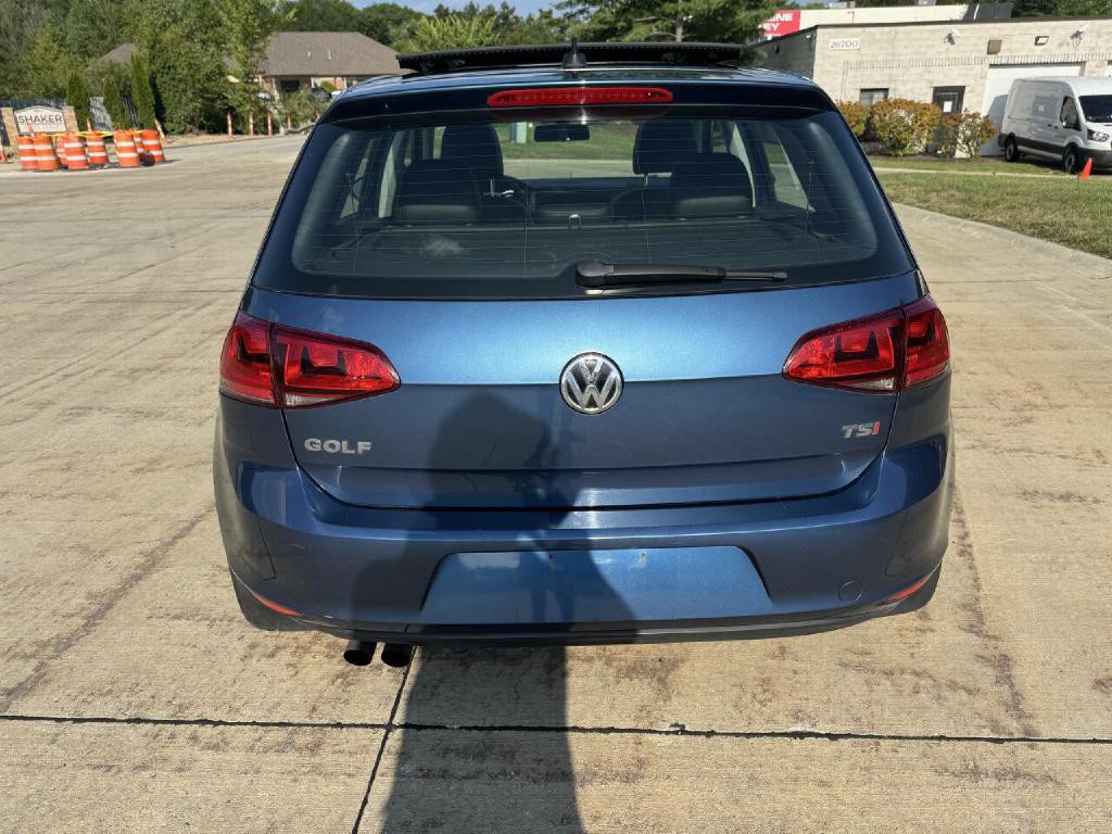 2017 Volkswagen Golf Image 4
