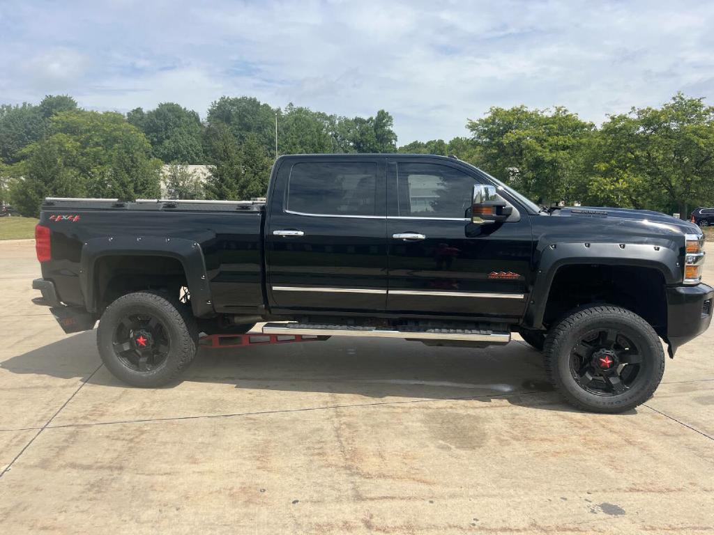 2019 Chevrolet Silverado 1500 Image 6