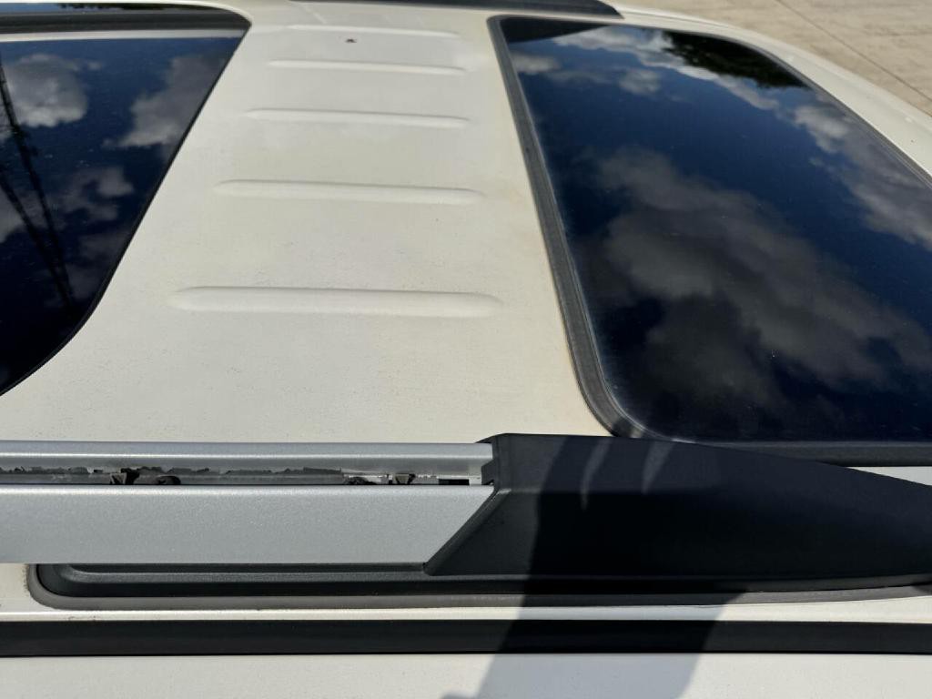 2011 GMC Acadia Image 36