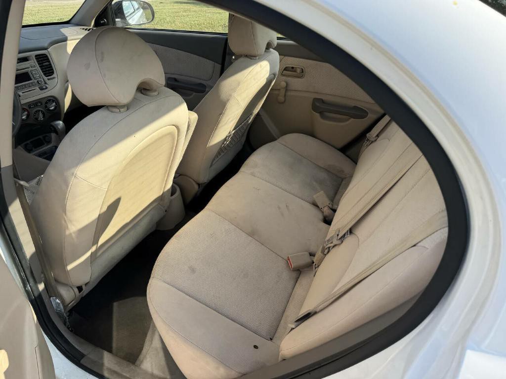2011 Kia Rio Image 11