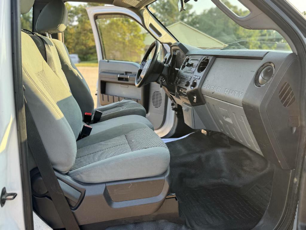 2015 Ford F-250 Image 16
