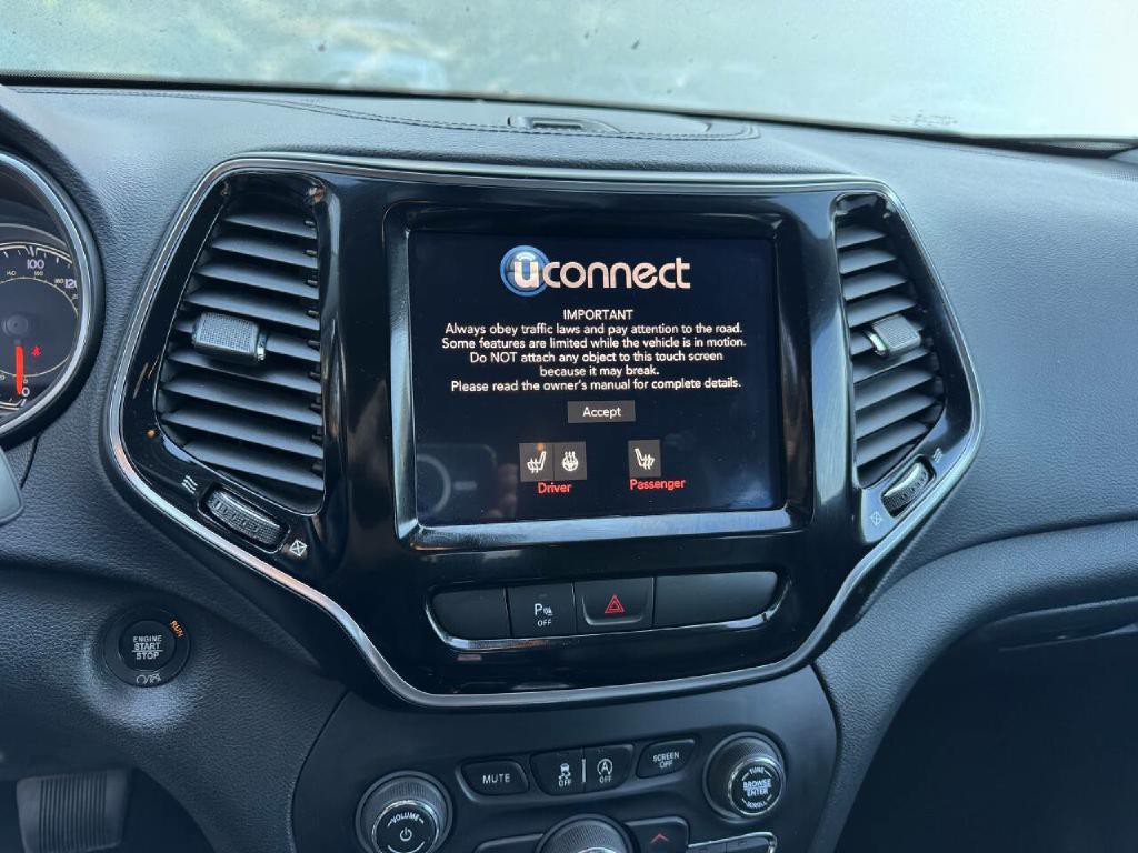 2019 Jeep Cherokee Image 13