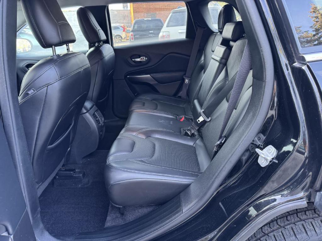 2019 Jeep Cherokee Image 14