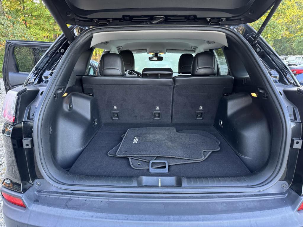 2019 Jeep Cherokee Image 15