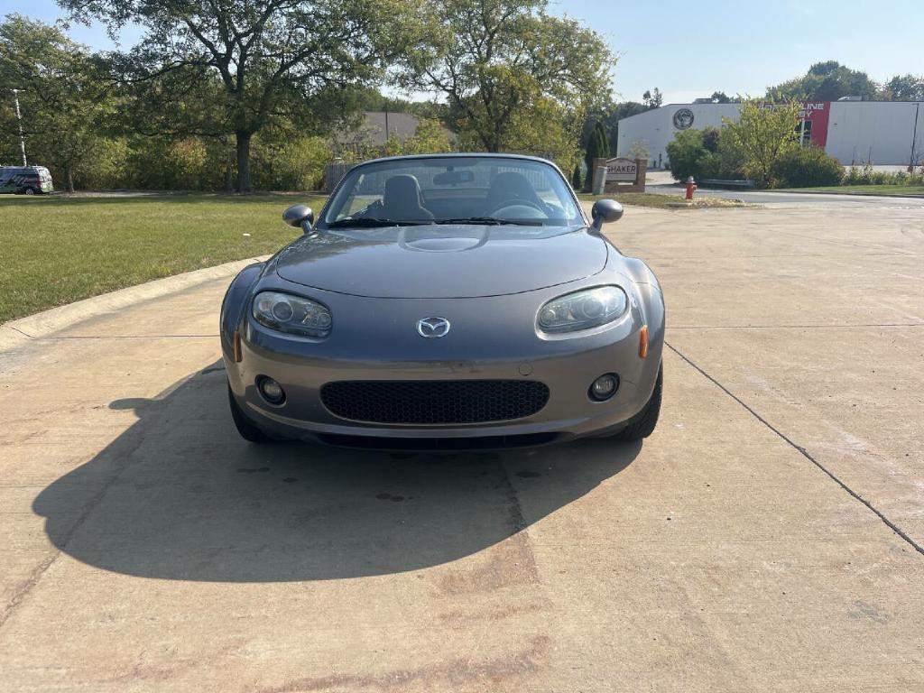 2006 Mazda MX-5 Miata Image 2