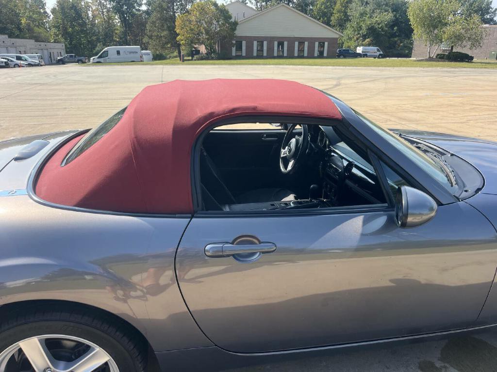 2006 Mazda MX-5 Miata Image 11