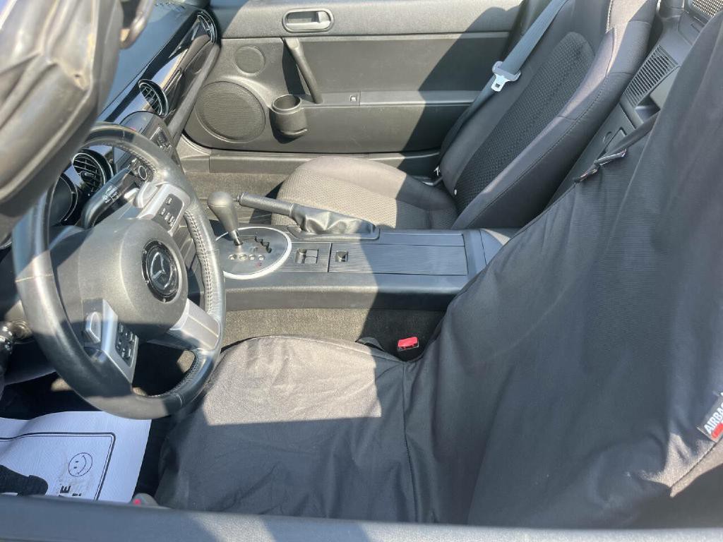 2006 Mazda MX-5 Miata Image 12