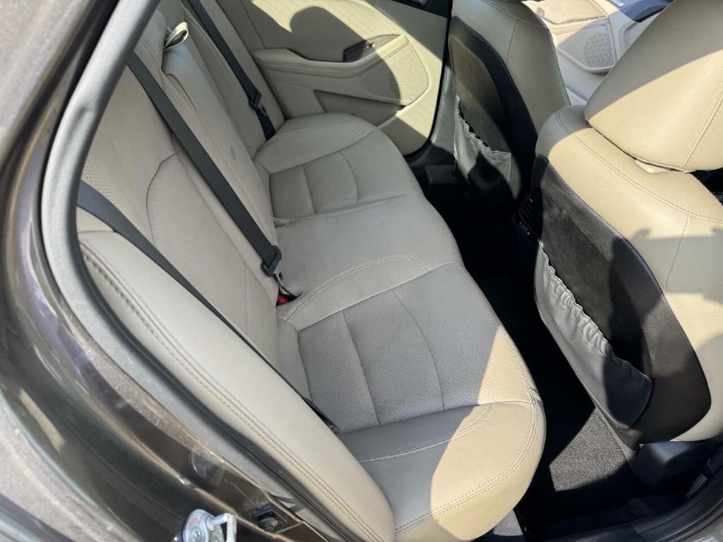 2012 Kia Optima Image 21