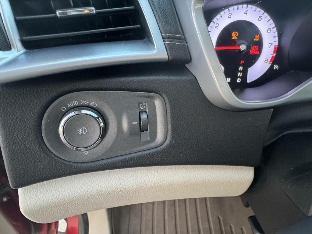 2011 Cadillac SRX Image 15