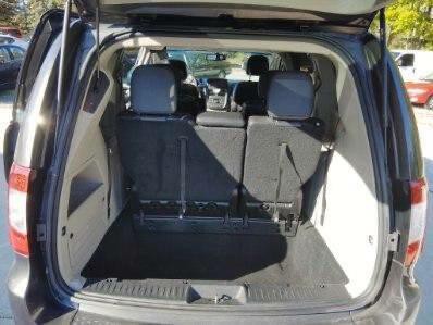 2015 Chrysler Town & Country Image 7