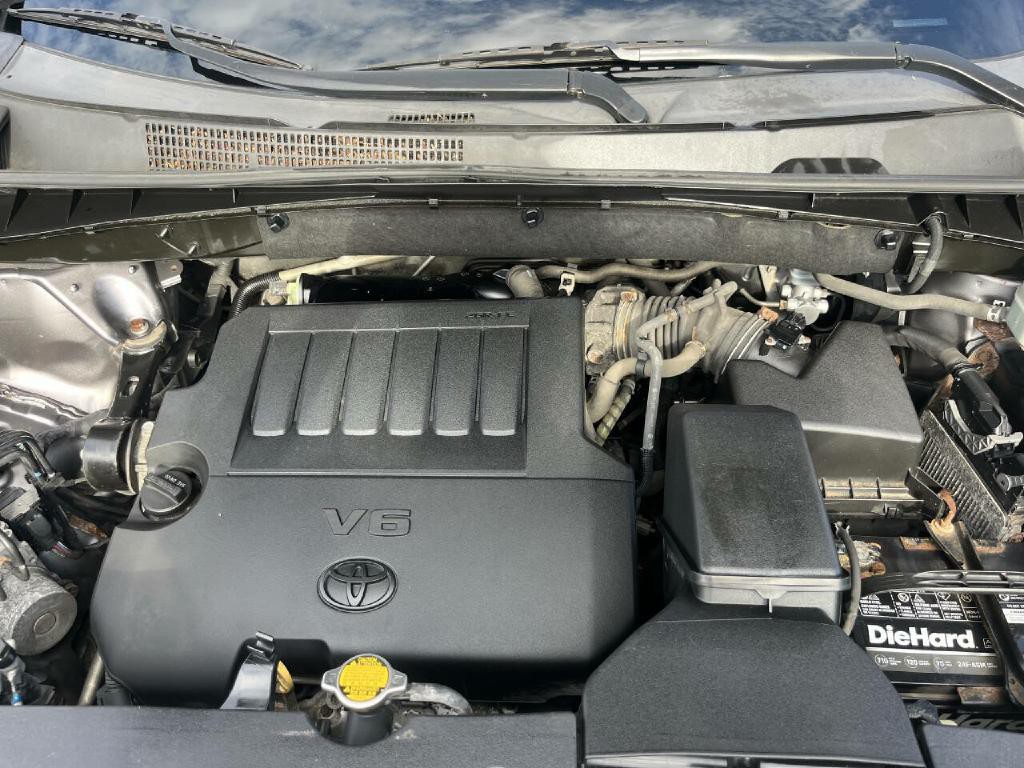 2015 Toyota Highlander Image 25