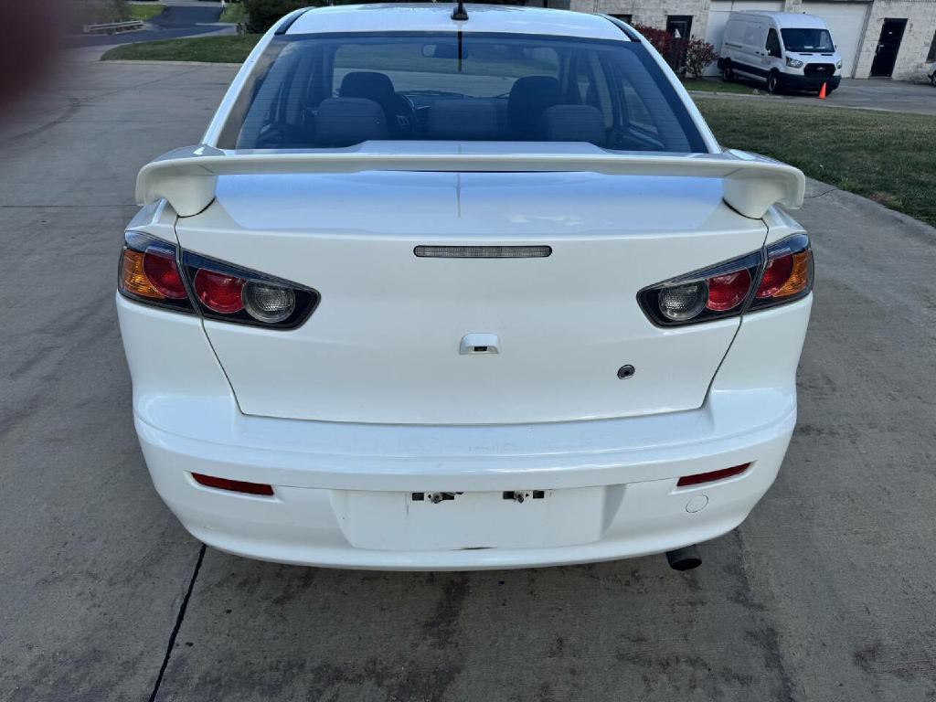 2015 Mitsubishi Lancer Image 2