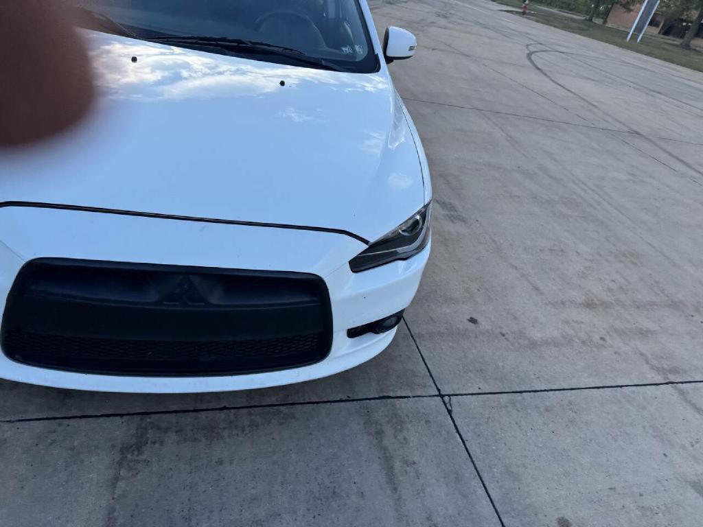 2015 Mitsubishi Lancer Image 4