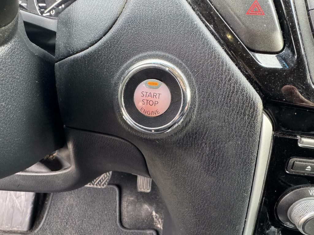 2015 Nissan Pathfinder Image 20