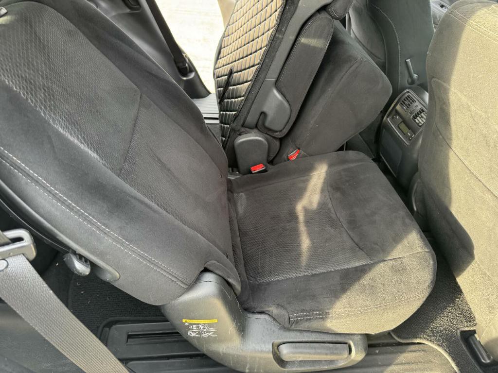 2015 Nissan Pathfinder Image 27