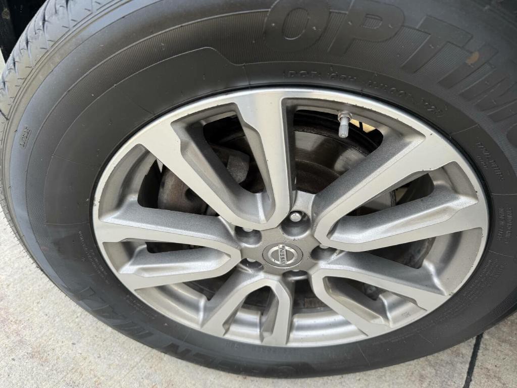 2015 Nissan Pathfinder Image 33