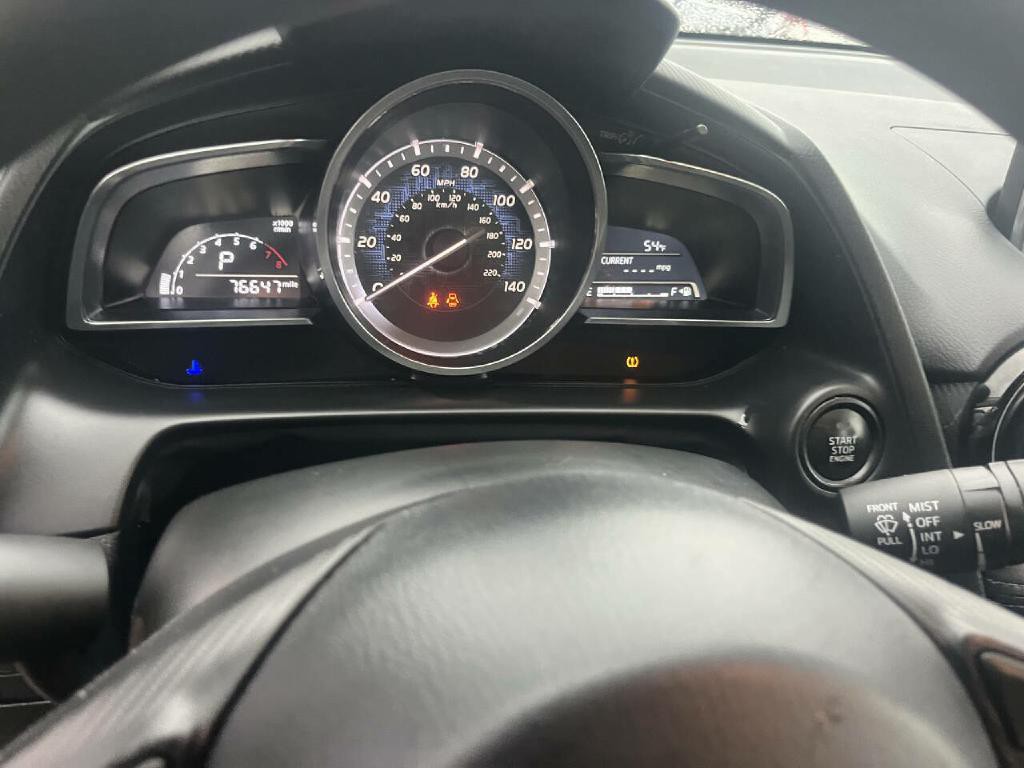 2017 Toyota Yaris Image 17