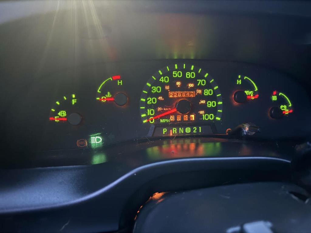 1998 Ford Econoline Image 6