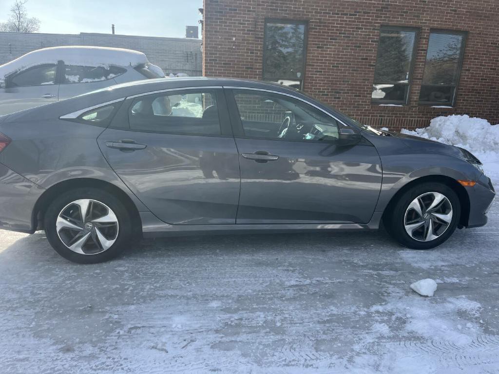 2019 Honda Civic Image 4