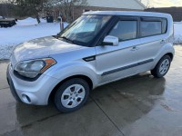 Image for 2012 Kia Soul Base ID: 7105176