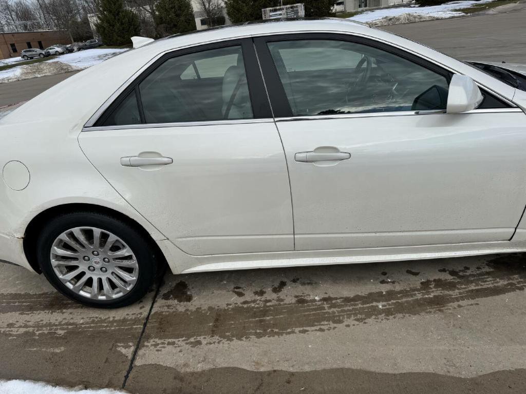 2010 Cadillac CTS Image 6
