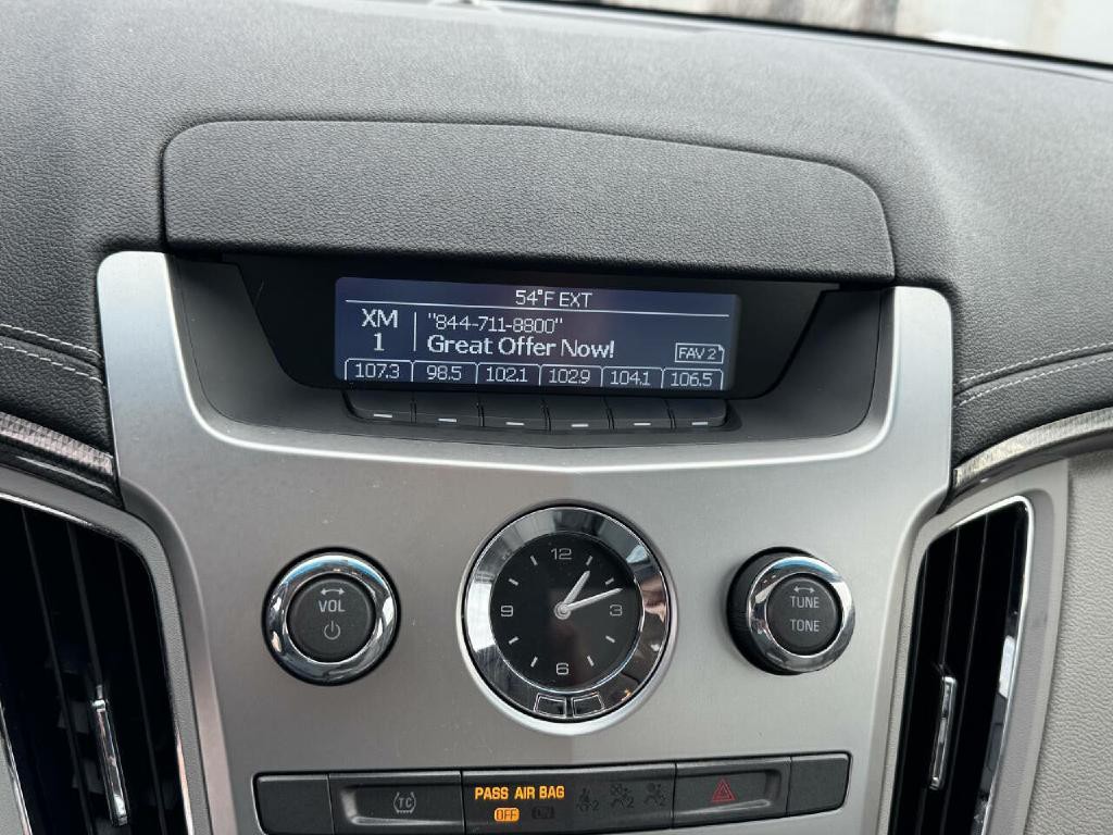 2010 Cadillac CTS Image 17