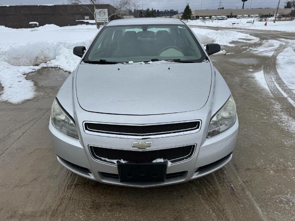 2010 Chevrolet Malibu Image 4
