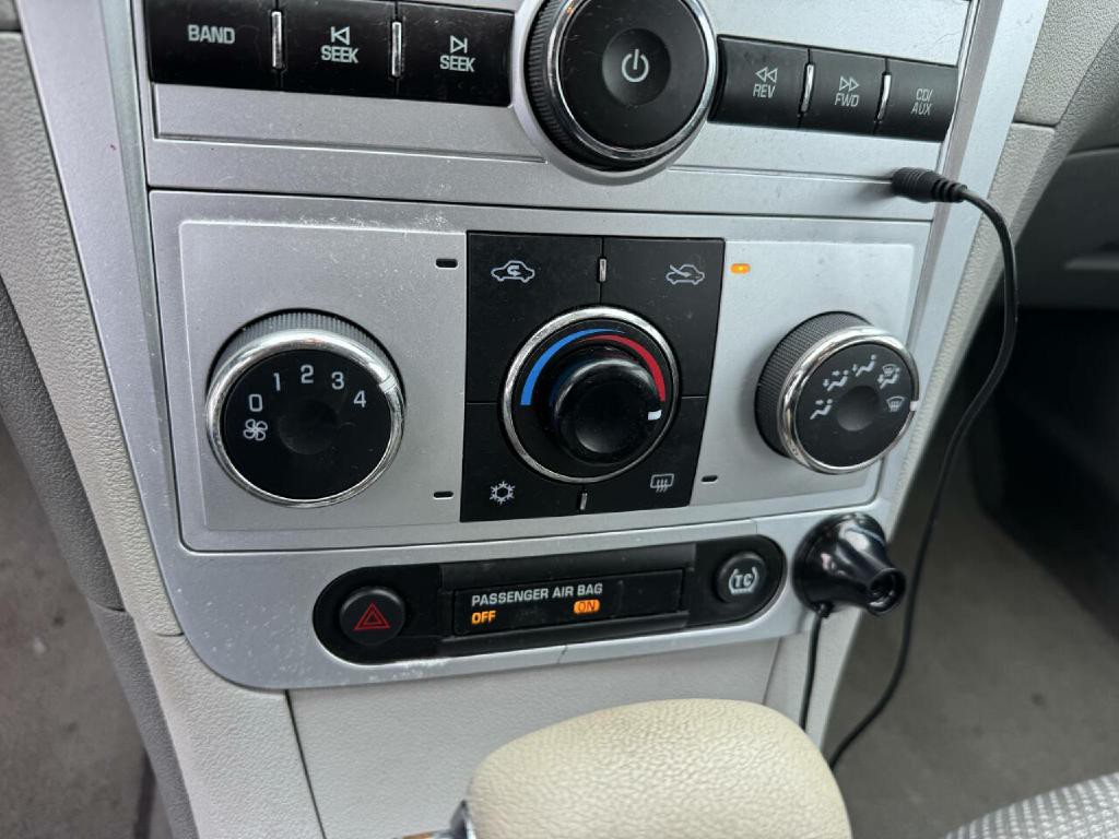 2010 Chevrolet Malibu Image 15