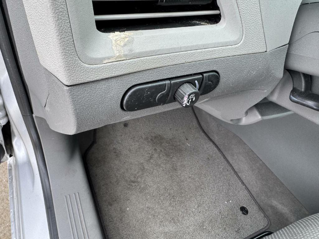 2010 Chevrolet Malibu Image 18