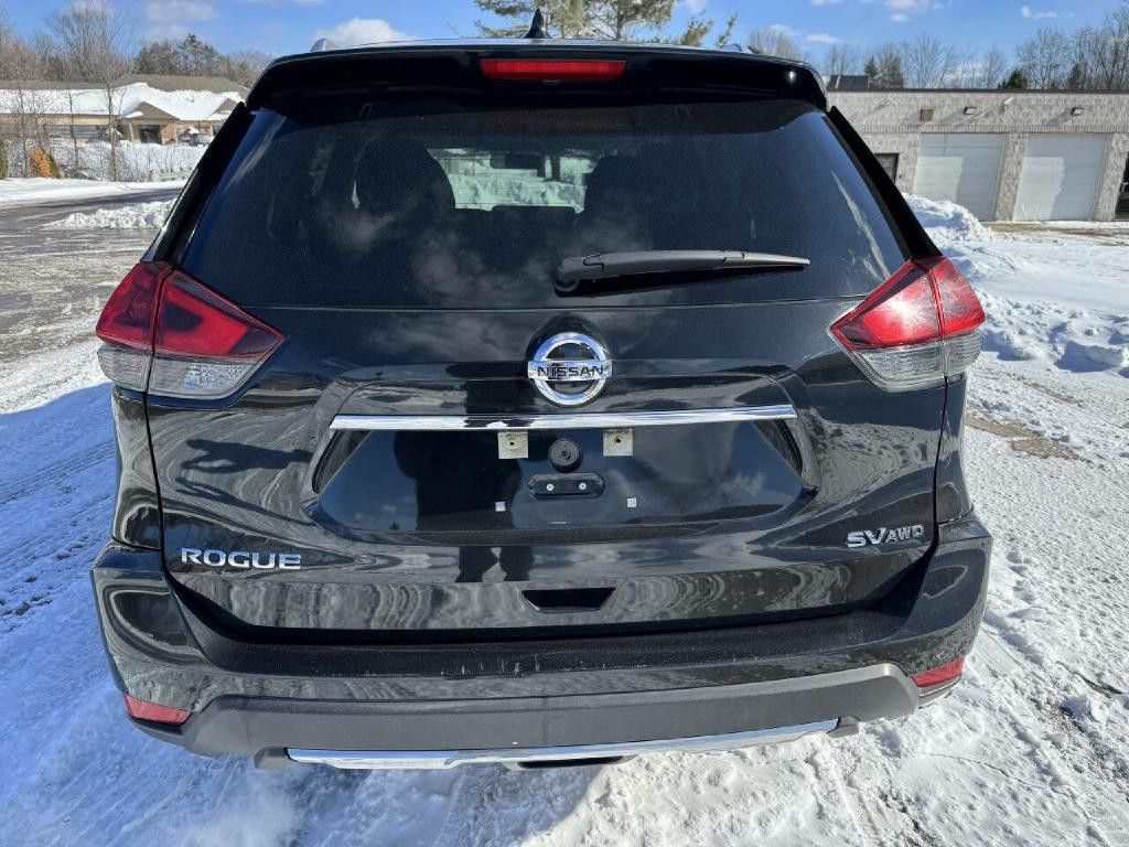 2018 Nissan Rogue Image 5