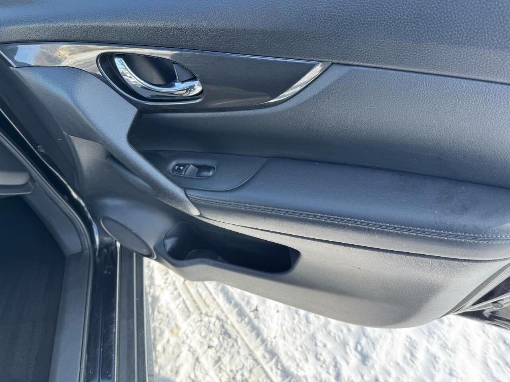 2018 Nissan Rogue Image 7