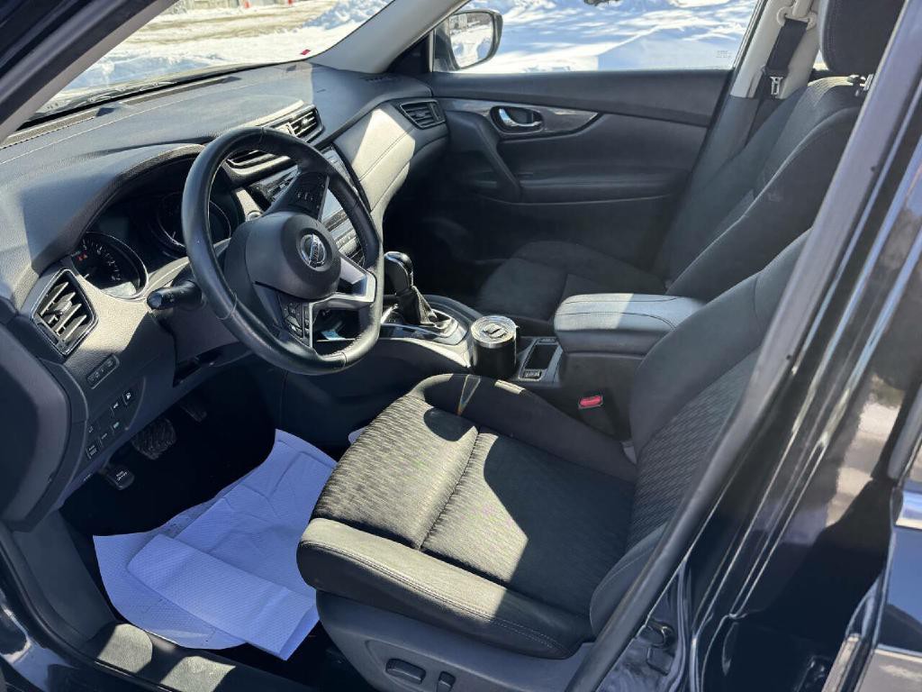 2018 Nissan Rogue Image 27