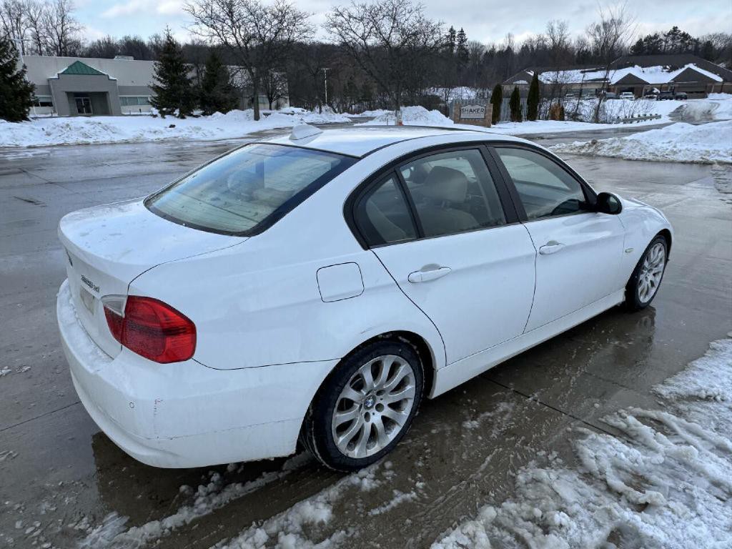 2008 BMW 3 Series Image 3