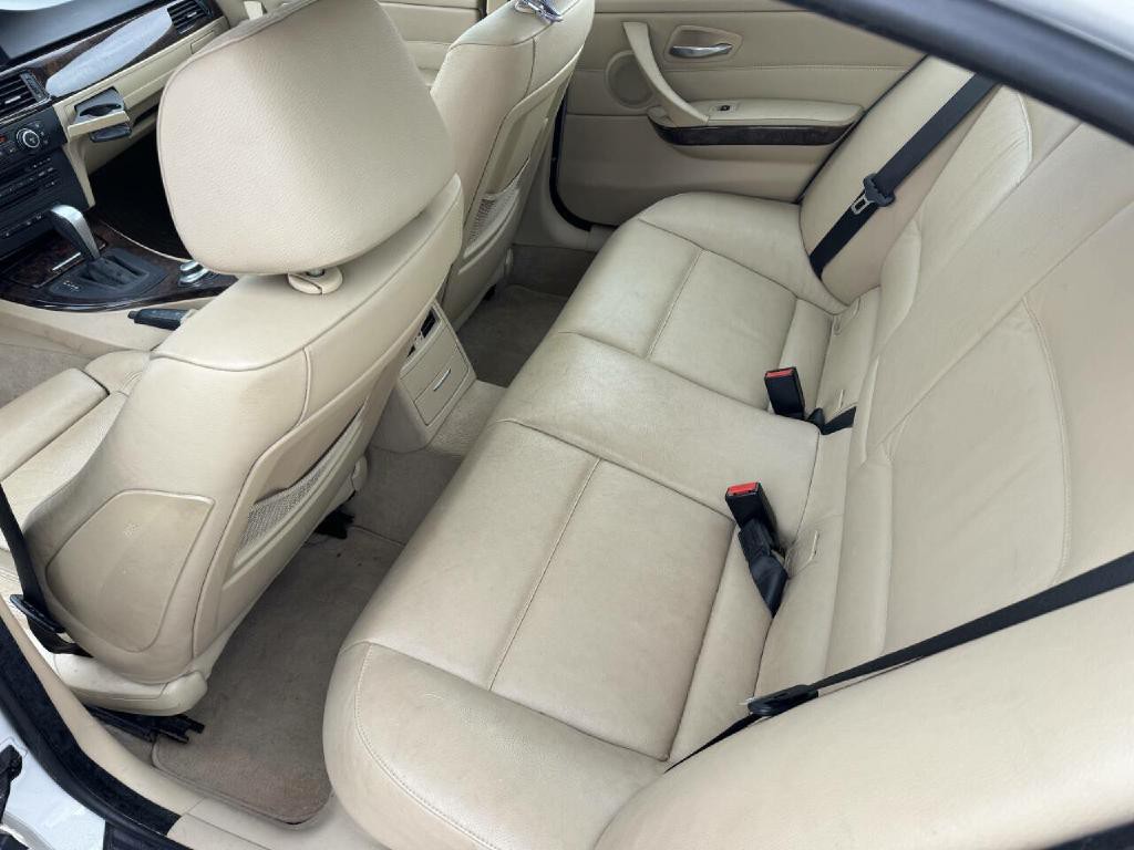 2008 BMW 3 Series Image 13