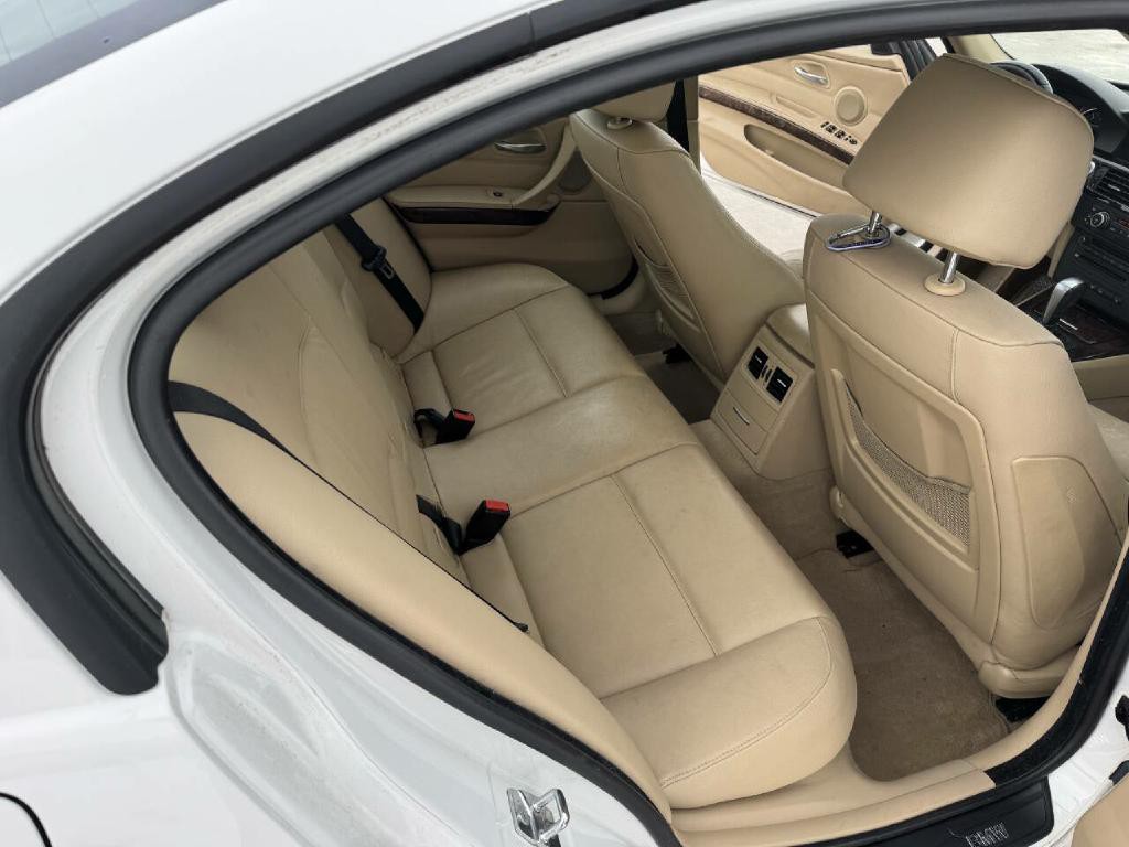 2008 BMW 3 Series Image 14