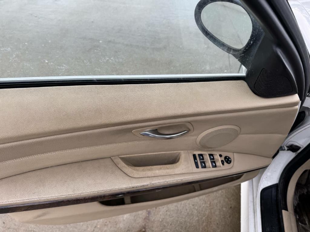 2008 BMW 3 Series Image 21