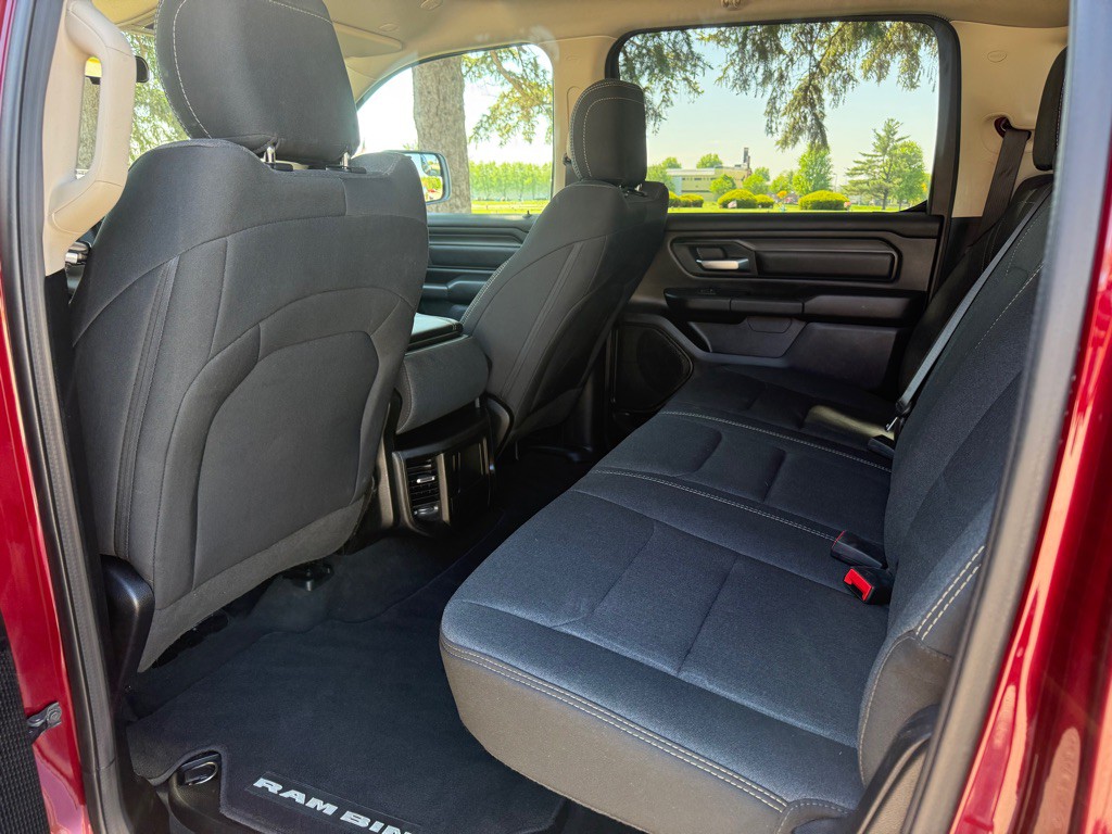 2020 RAM 1500 Image 9