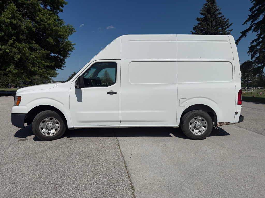 2012 Nissan NV Image 2
