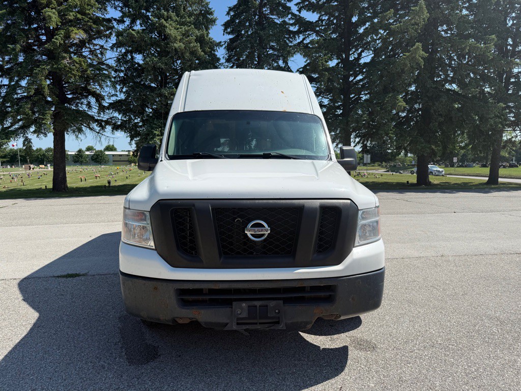 2012 Nissan NV Image 3